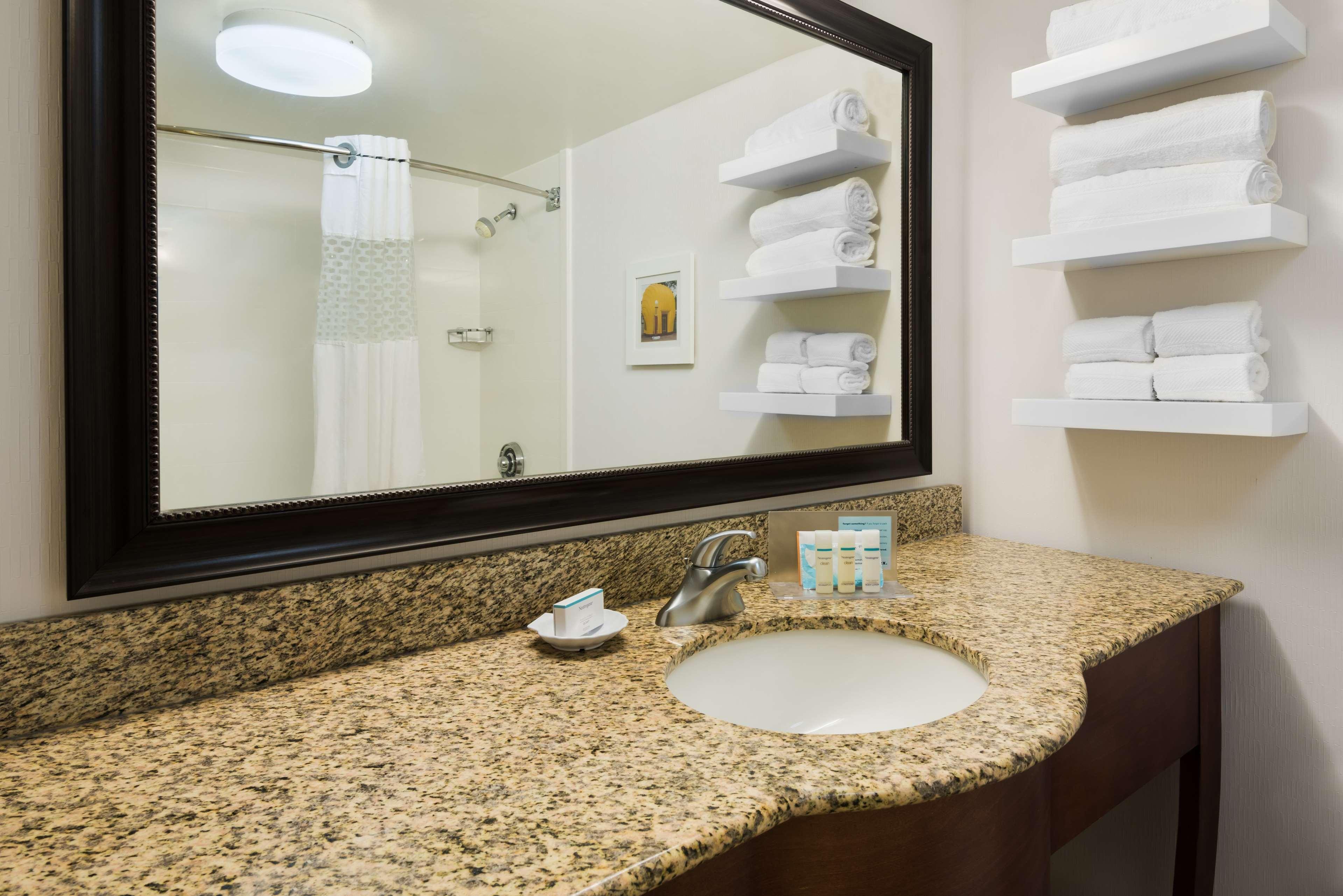 Hampton Inn Raleigh Cary Dış mekan fotoğraf