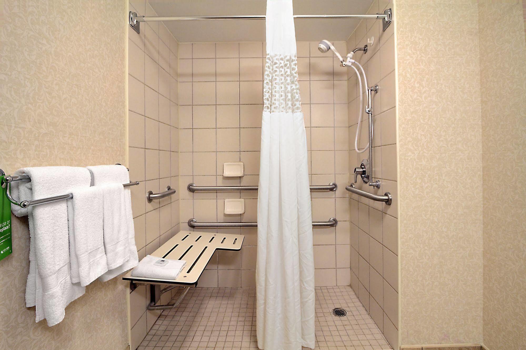 Hampton Inn Raleigh Cary Dış mekan fotoğraf
