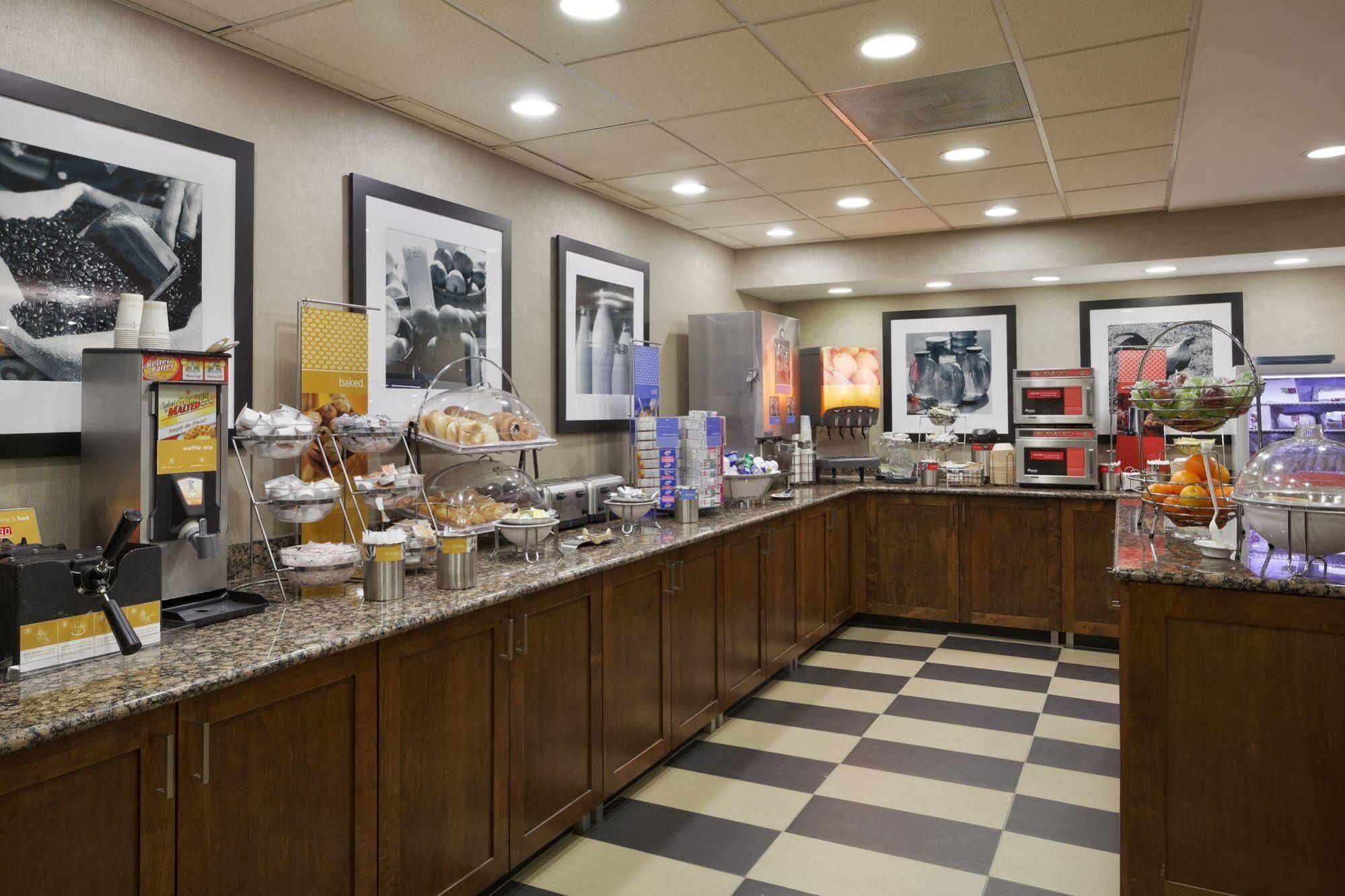 Hampton Inn Raleigh Cary Dış mekan fotoğraf